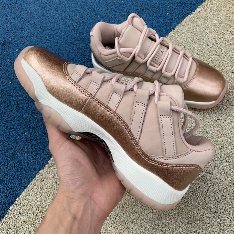 Authentic Air JORDAN 11 Low Rose Gold women